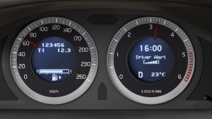 
Lorsque le signal du Driver Alert Control retentit dans l'habitacle de la Volvo XC60, un tmoin d'alerte apparat galement sur le tableau de bord. On peut galement rgler le niveau du son d'alerte retentissant en cas de danger.
 